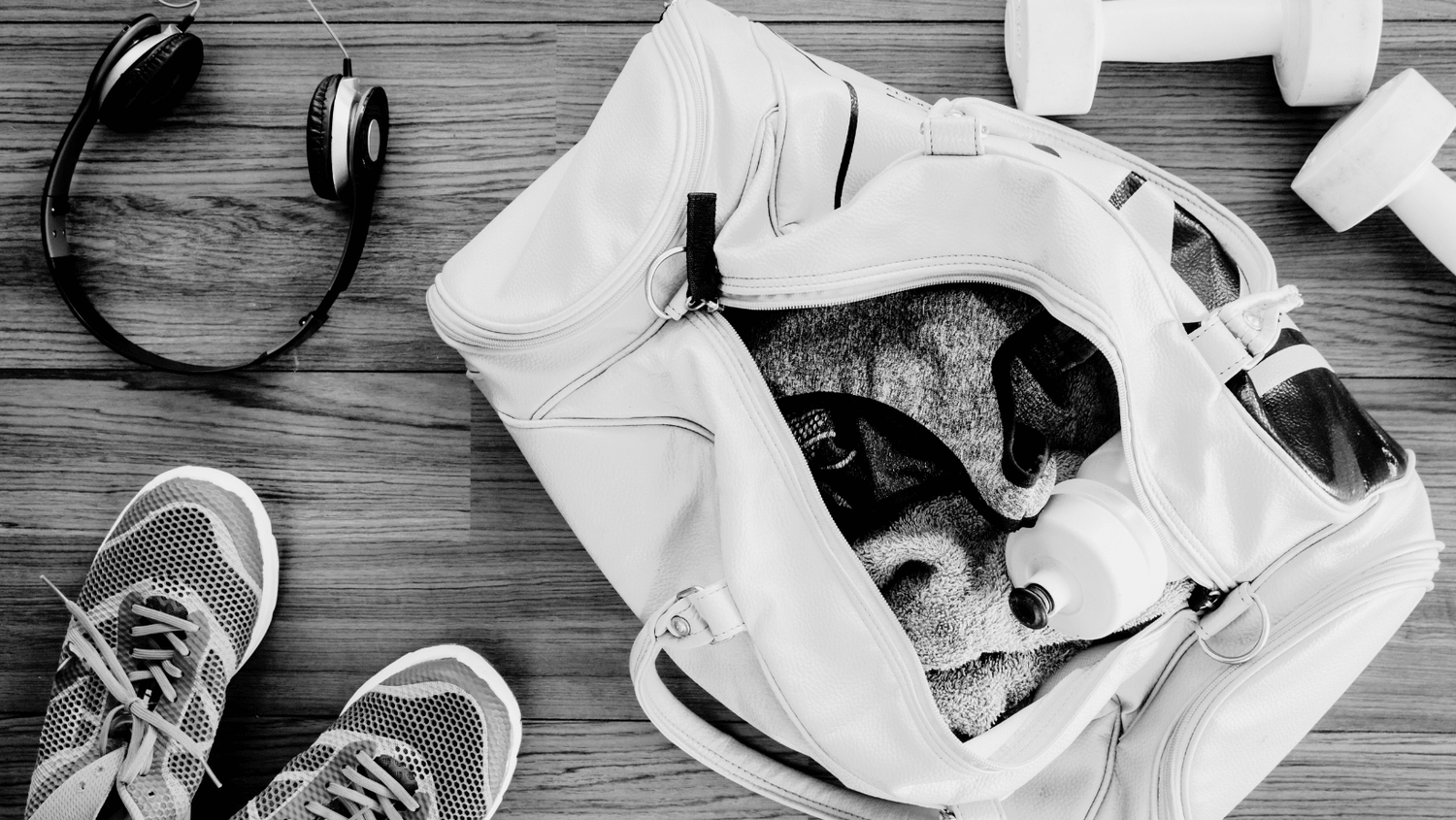 Compression or Regular Gear: Which Works Best? - Hyprfit Pro